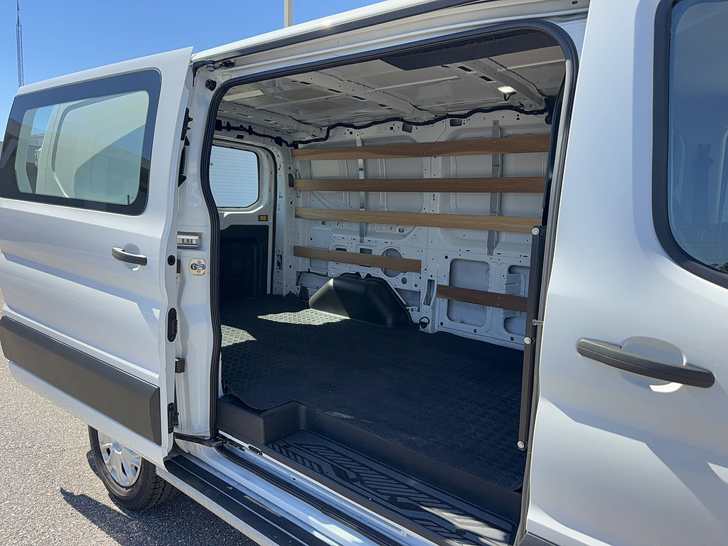Used 2025 Ford Transit 250 Low Roof w/ Exterior Upgrade Package RWD image 8