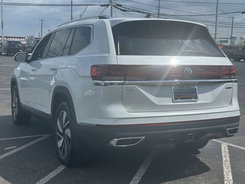 Used 2025 Volkswagen Atlas SEL AWD/4WD image 5