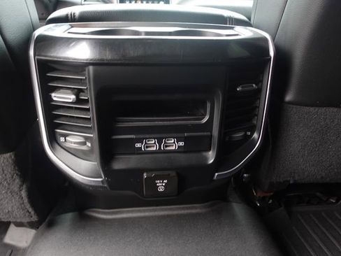 Used 2021 RAM 2500 Laramie AWD/4WD image 24