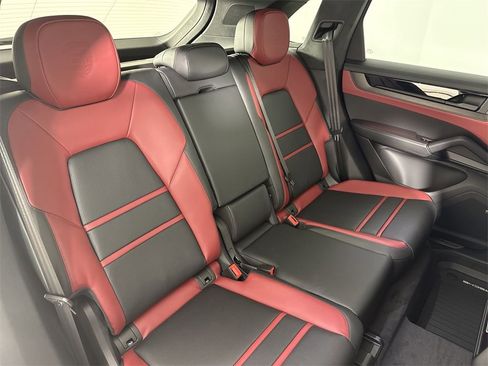 New 2026 Porsche Cayenne GTS image 23
