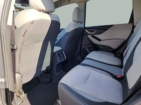 Used 2022 Subaru Forester Premium image 19