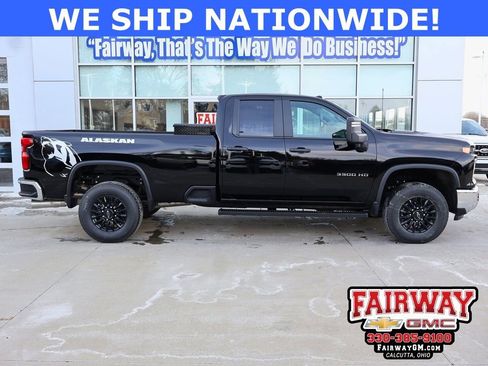 New 2026 Chevrolet Silverado 3500 W/T image 1