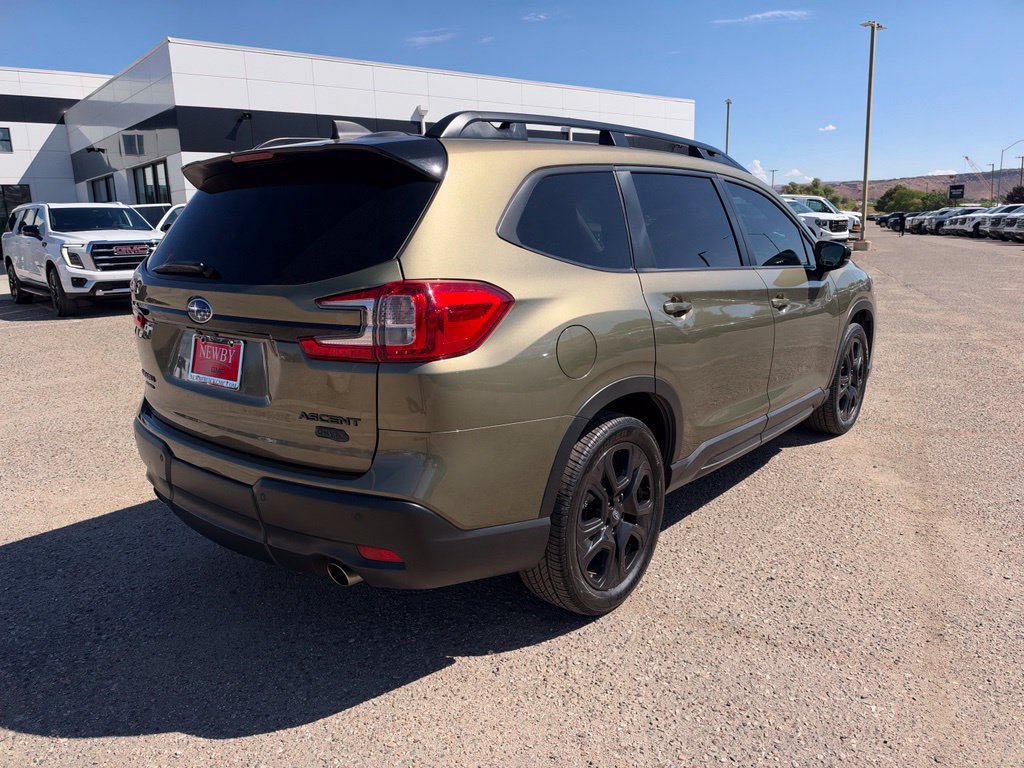 Used 2024 Subaru Ascent Onyx Edition AWD/4WD image 5