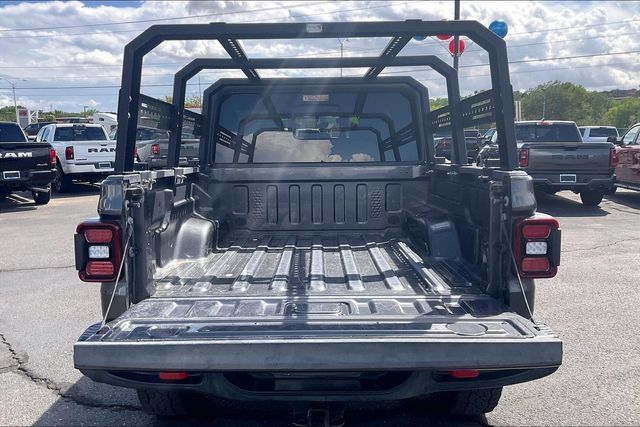 Used 2022 Jeep Gladiator Rubicon w/ LED Lighting Group AWD/4WD image 30