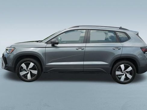 Used 2025 Volkswagen Taos S AWD/4WD image 4