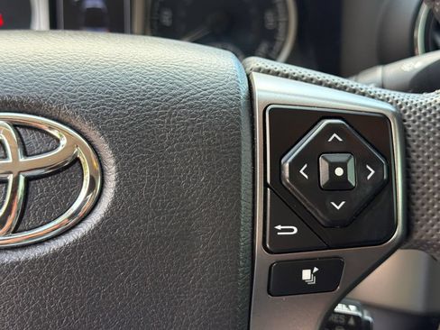 Used 2022 Toyota Tacoma SR5 w/ Technology Package RWD image 26