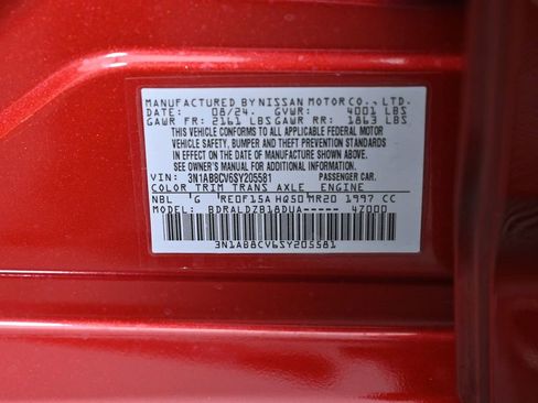 Certified 2025 Nissan Sentra SV image 35