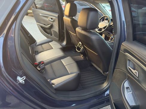 Used 2018 Chevrolet Impala LT image 12