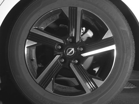 Used 2025 Nissan Sentra SV image 14