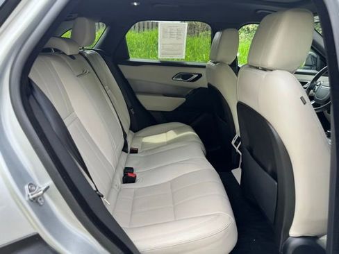 Used 2019 Land Rover Range Rover Velar S AWD/4WD image 17