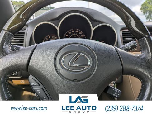 Used 2006 Lexus SC 430 Convertible RWD image 22