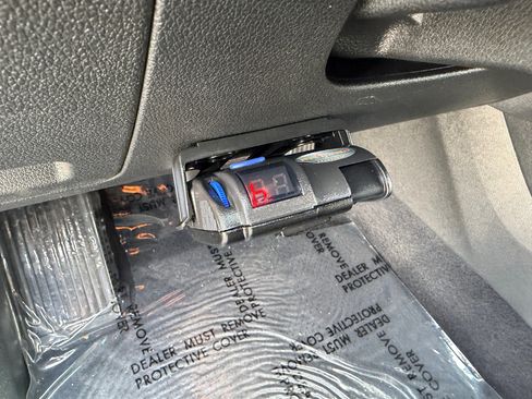 Used 2020 Kia Sorento EX image 28