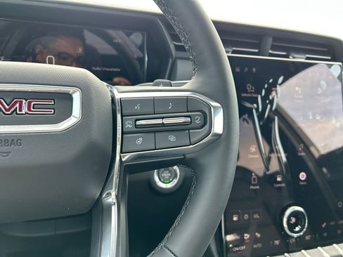 New 2026 GMC Terrain Elevation w/ Elevation Premium Package AWD/4WD image 21