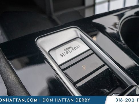 Used 2024 Volkswagen Atlas Cross Sport SE AWD/4WD image 15