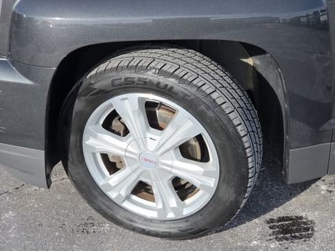 Used 2017 GMC Terrain SLT w/ Open Road Package image 24