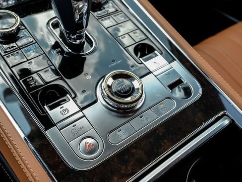Used 2021 Bentley Continental GT AWD/4WD image 27