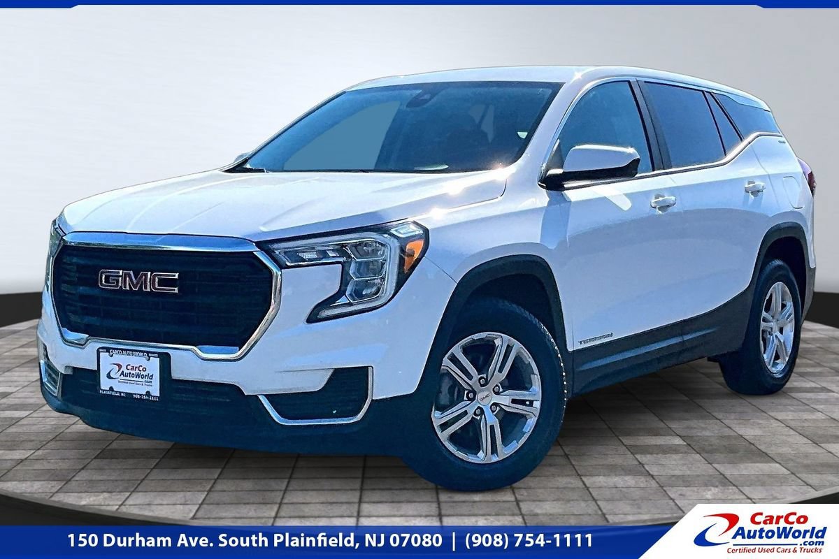 Used 2022 GMC Terrain SLE AWD/4WD image 1