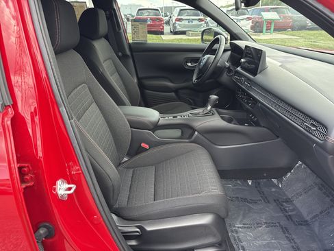 Used 2026 Honda HR-V Sport image 33