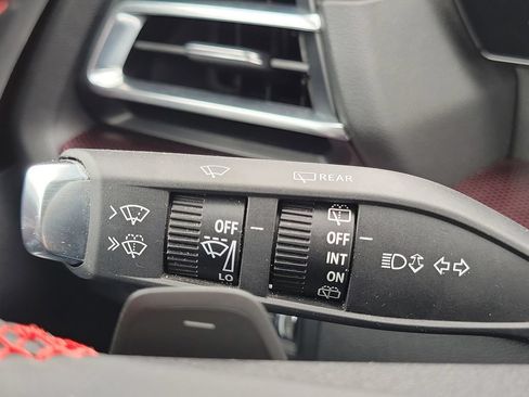Certified 2024 Chevrolet Traverse RS AWD/4WD image 12