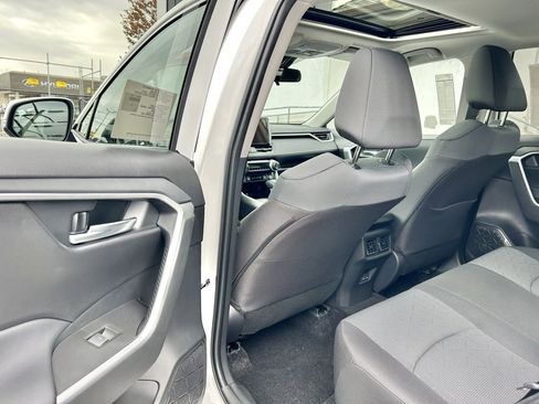 New 2025 Toyota RAV4 XLE image 11