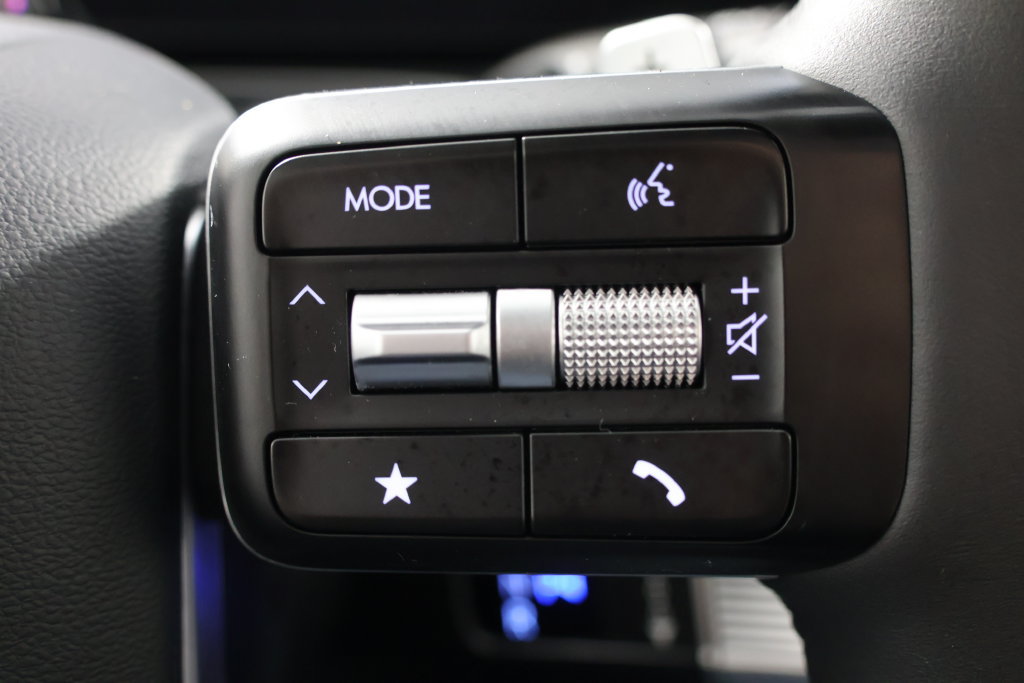 Used 2024 Hyundai Santa Fe XRT AWD/4WD image 12