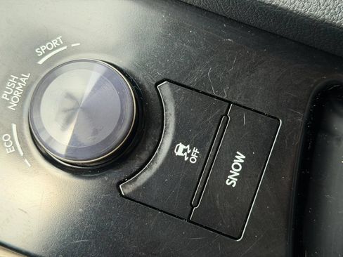 Used 2014 Lexus IS 250 AWD w/ Luxury Package w/Brown Wood image 33