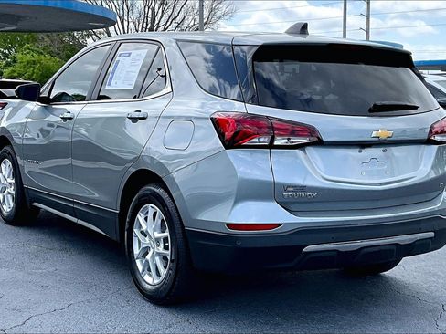 Used 2023 Chevrolet Equinox LT FWD image 3