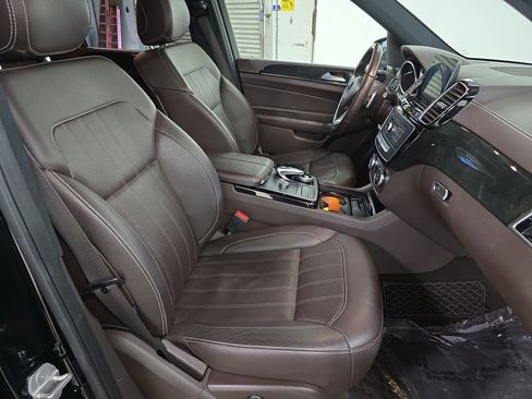 Used 2017 Mercedes-Benz GLS 450 4MATIC image 27