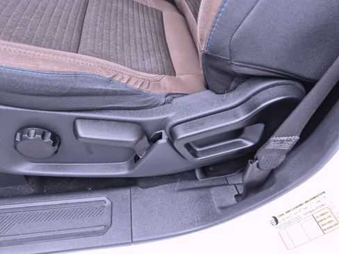 Used 2022 Ford Bronco Outer Banks AWD/4WD image 17