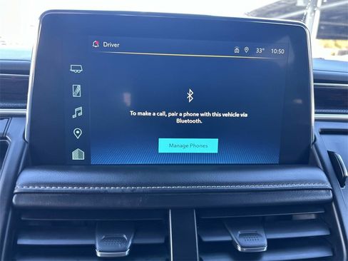 Used 2023 Chevrolet Suburban Premier image 31