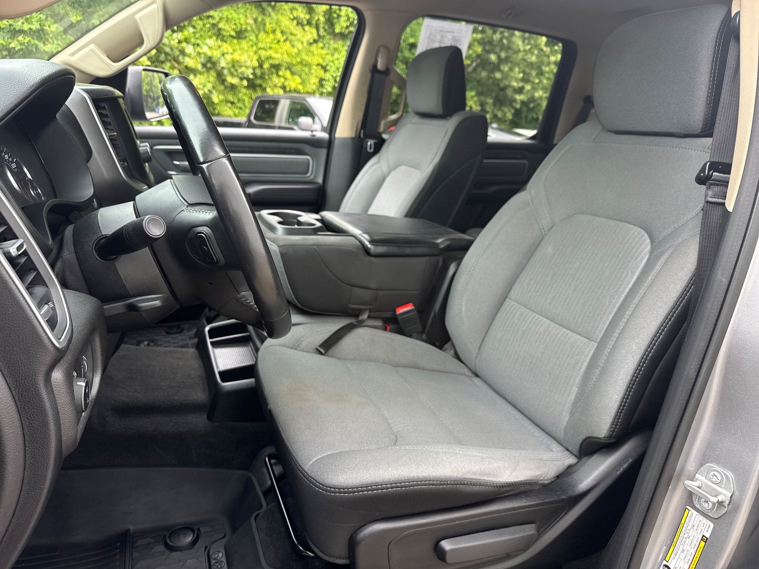 Used 2020 RAM 1500 Big Horn AWD/4WD image 5