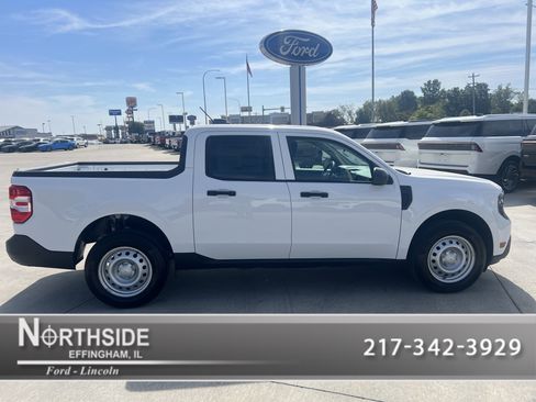 New 2025 Ford Maverick XL image 1