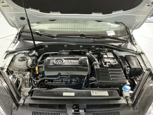 Used 2018 Volkswagen GTI S image 34