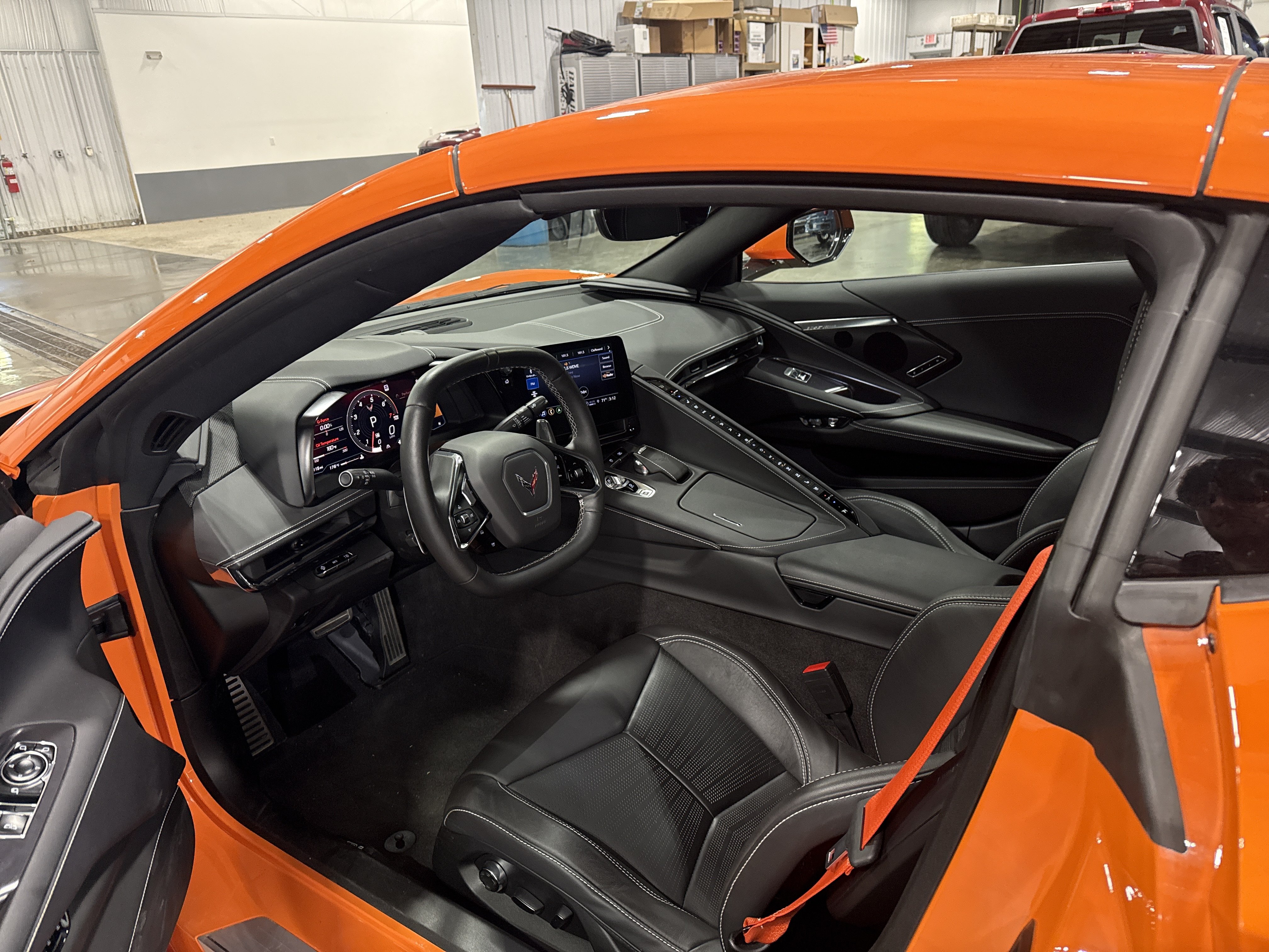 Used 2023 Chevrolet Corvette Stingray Preferred Cpe w/ Z51 Performance Package RWD image 7