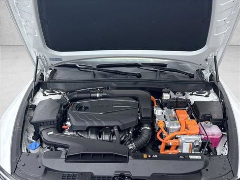 Used 2025 Hyundai Sonata Limited image 17