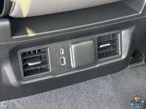Used 2023 Chevrolet Silverado 1500 LT AWD/4WD image 27