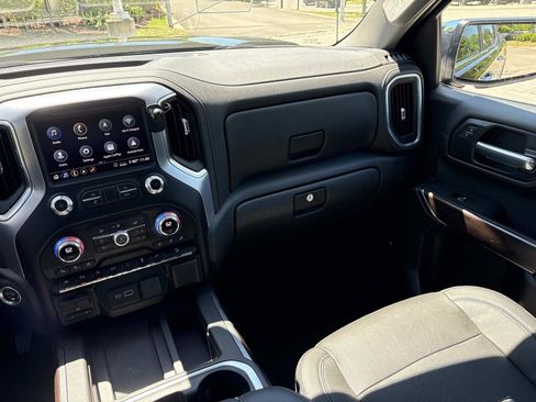 Used 2020 GMC Sierra 1500 SLT w/ SLT Premium Plus Package AWD/4WD image 30
