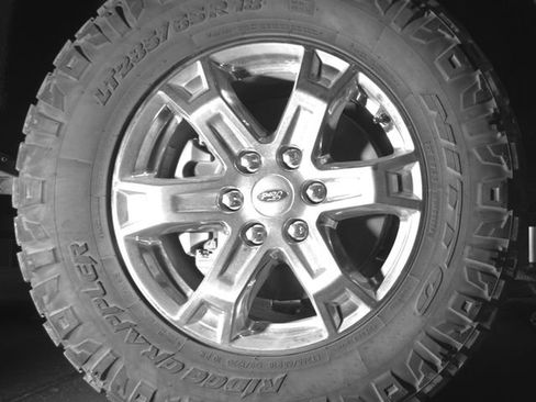 Used 2023 Ford F150 Lariat w/ Trailer Tow Package AWD/4WD image 10