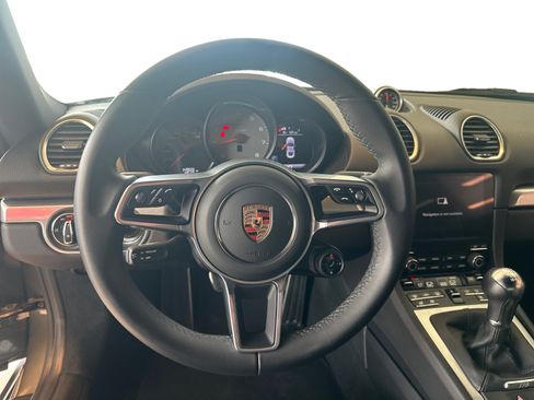 Used 2025 Porsche 718 Cayman S RWD image 13