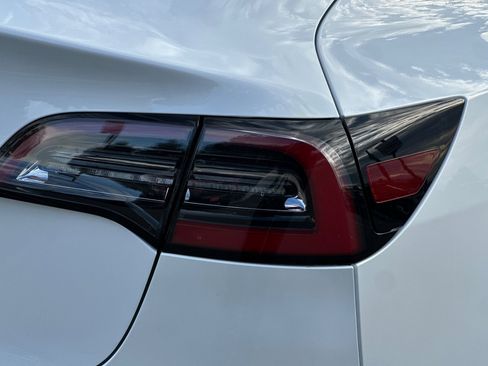 Used 2023 Tesla Model 3 Standard Range image 49