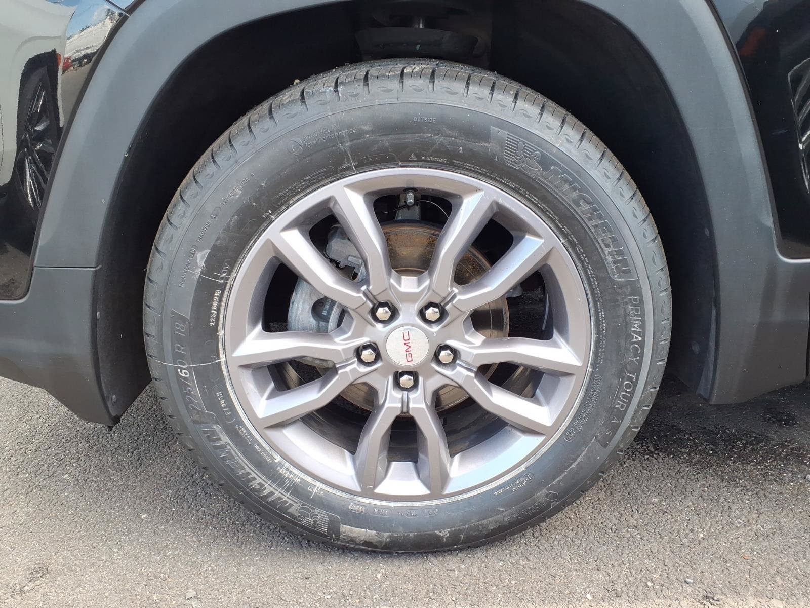 Used 2023 GMC Terrain SLT AWD/4WD image 7