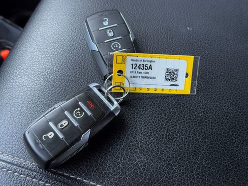 Used 2019 RAM 1500 Big Horn image 12