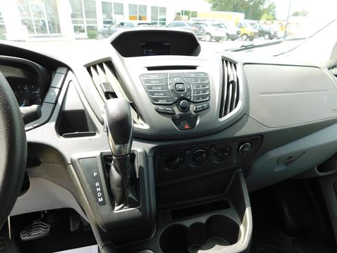 Used 2018 Ford Transit 350 XL RWD image 15