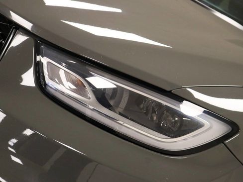 Used 2022 Chrysler Pacifica Touring-L w/ S Appearance Package FWD image 99