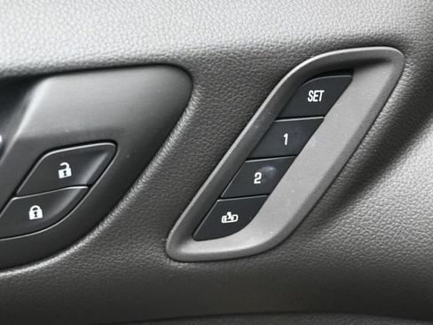 Used 2019 GMC Acadia Denali w/ Technology Package FWD image 14