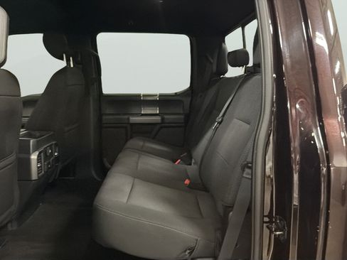 Used 2019 Ford F150 XLT w/ Equipment Group 302A Luxury AWD/4WD image 25