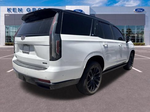 Used 2021 Cadillac Escalade Sport w/ Driver Assist Tech Package RWD image 4