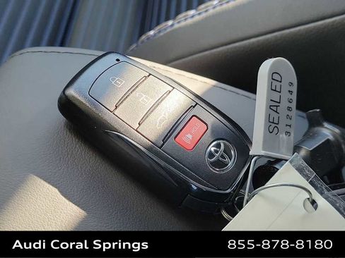 Used 2026 Toyota Corolla Cross XSE w/ Convenience Package image 28