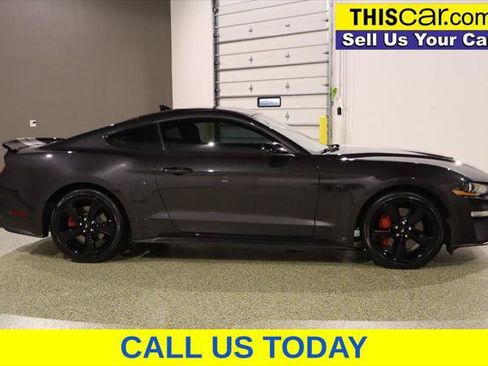 Used 2022 Ford Mustang GT Premium w/ Black Accent Package RWD image 9