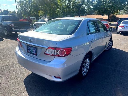 Used 2013 Toyota Corolla LE Special Edition image 4